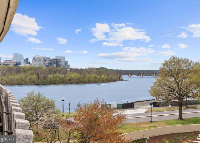 Property at 700 New Hampshire Ave NW #508, Washington, DC 20037, 1 bed, 2 baths
