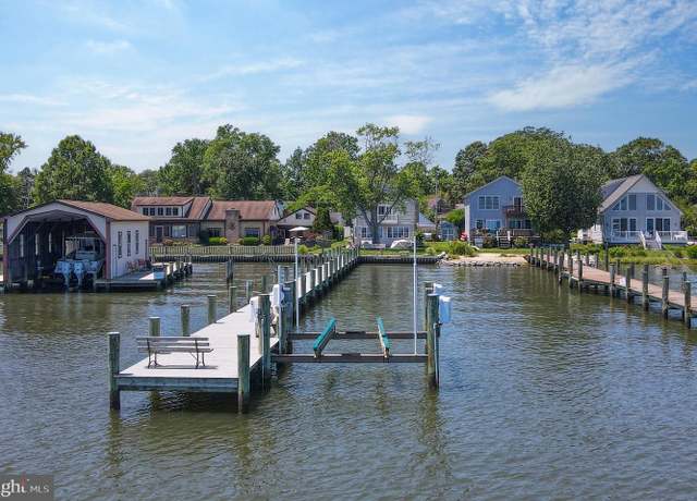 Property at 3685 1st Ave, Edgewater, MD 21037, 4 beds, 2.5 baths