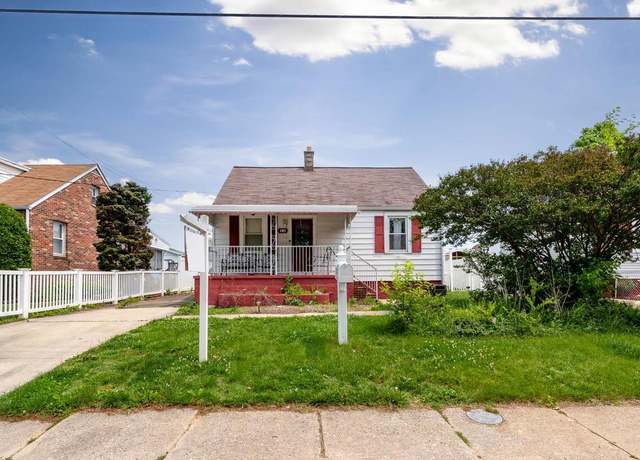 Property at 94 Avalon Ave, Baltimore, MD 21222, 4 beds, 2 baths