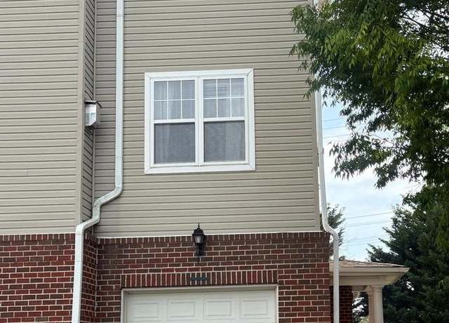 Property at 3108 Irma Ct, Suitland, MD 20746, 2 beds, 2.5 baths
