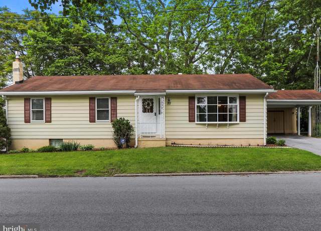 Property at 77 N High St, Funkstown, MD 21734, 3 beds, 1.5 baths