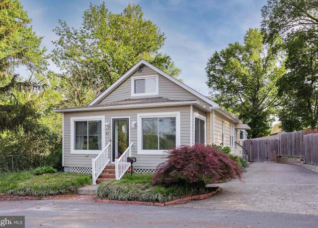 Property at 67 Green St, Mount Holly, NJ 08060, 3 beds, 2.5 baths