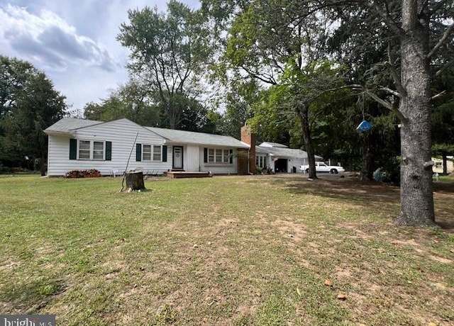 Property at 1121 Perkins Ln, Beverly, NJ 08010, 3 beds, 2 baths