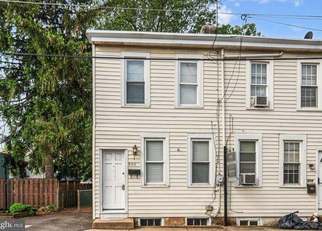 Property at 820 Cumberland St, Gloucester City, NJ 08030, 2 beds, 1.5 baths
