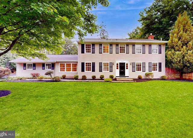 Property at 304 Riverside Dr, Princeton, NJ 08540, 4 beds, 3 baths