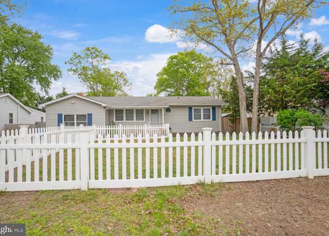 Property at 249 Mermaid Dr, Manahawkin, NJ 08050, 3 beds, 1 bath