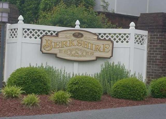 Property at 2900 State Hill Rd Unit I-11, Wyomissing, PA 19610, 1 bed, 1 bath