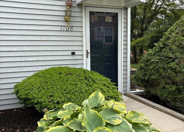 Property at 1108 Society Pl, Newtown, PA 18940, 2 beds, 1 bath