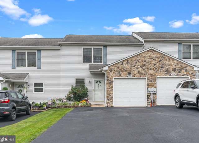 Property at 2610 Daniels Ln, Quakertown, PA 18951, 3 beds, 1.5 baths