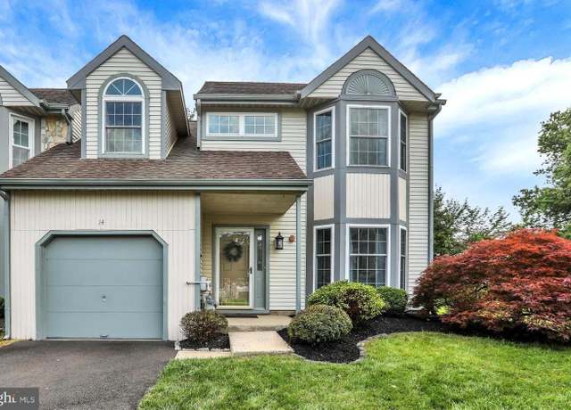 Property at 14 Spruce Ct, Newtown, PA 18940, 3 beds, 2.5 baths