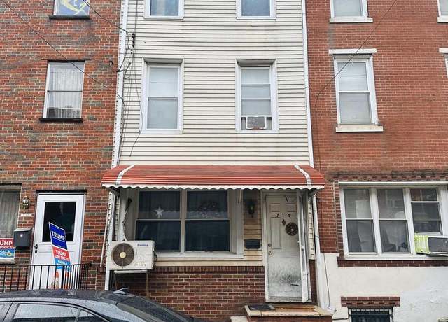 Property at 714 Earp St, Philadelphia, PA 19147, 4 beds, 1.5 baths