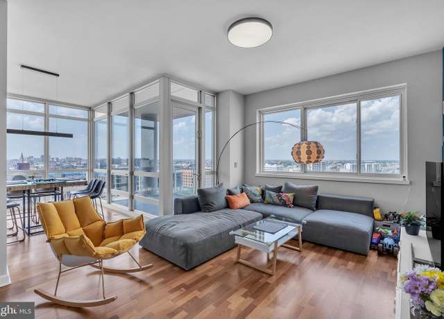 Property at 901 N Penn St Unit F1206, Philadelphia, PA 19123, 2 beds, 2.5 baths