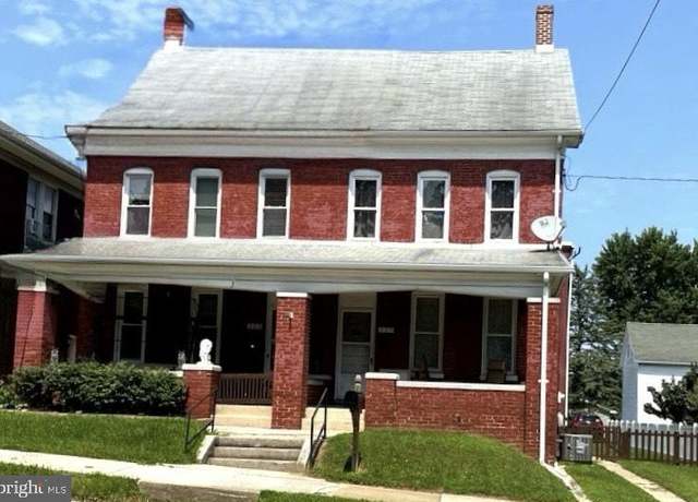 Property at 327 S Main St, Red Lion, PA 17356, 3 beds, 2 baths