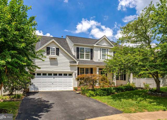 Property at 43524 Clivedon Ct, Ashburn, VA 20147, 5 beds, 3.5 baths