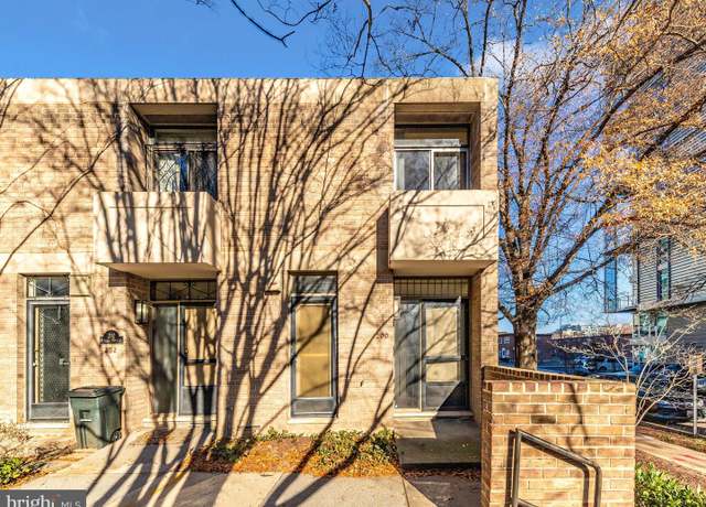 Property at 200 M St SW #36, Washington, DC 20024, 2 beds, 2.5 baths