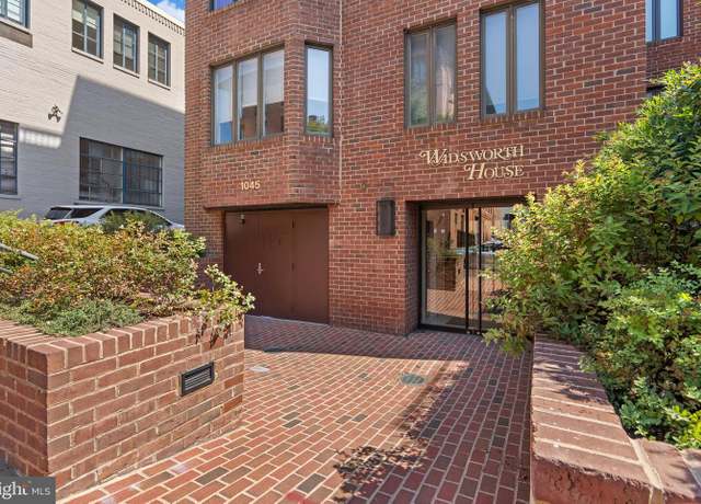 Property at 1045 31st St NW #302, Washington, DC 20007, 1 bed, 1 bath
