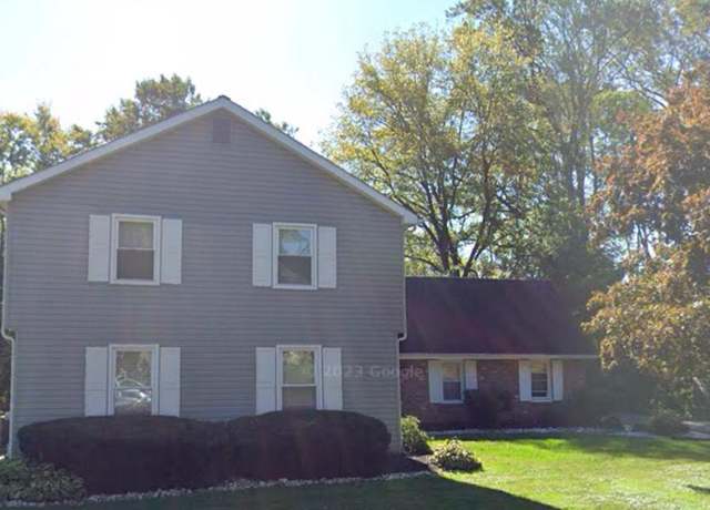 Property at 9 Markham Ct, Hockessin, DE 19707, 4 beds, 3.5 baths