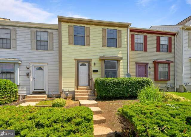 Property at 2127 W Seventh St, Wilmington, DE 19805, 2 beds, 1.5 baths