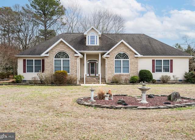 Property at 412 N Creek Cir, Dagsboro, DE 19939, 3 beds, 2.5 baths