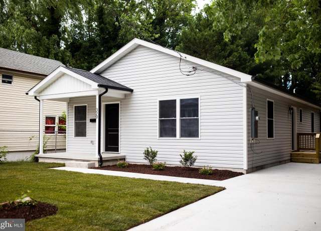 Property at 329 N Front St, Seaford, DE 19973, 3 beds, 2 baths