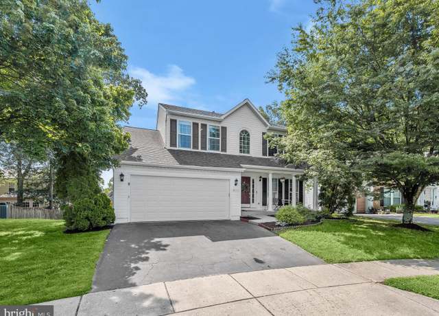 Property at 8111 Huntmaster Ct, Glen Burnie, MD 21061, 4 beds, 3.5 baths