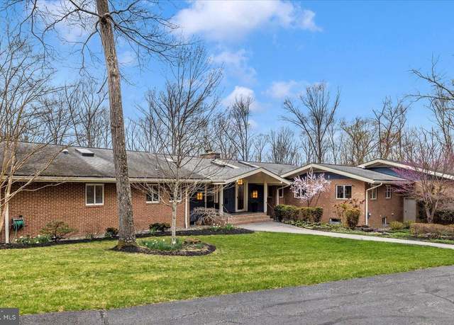 Property at 7702 Dance Hall Rd, Frederick, MD 21701, 6 beds, 7 baths