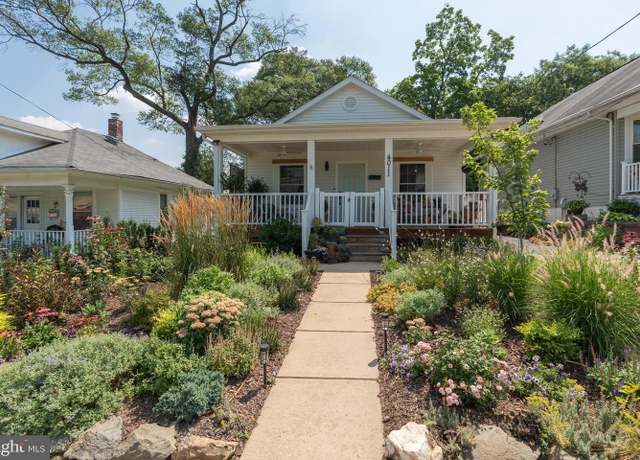 Property at 4011 37th St, Mount Rainier, MD 20712, 2 beds, 1 bath