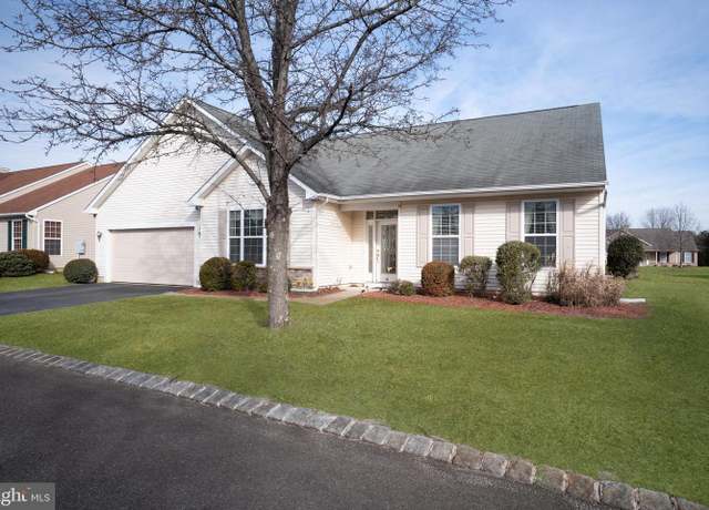 Property at 24 Battle Rd, Manchester Township, NJ 08759, 2 beds, 2 baths