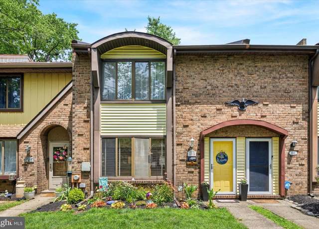 Property at 1035 Bedlington Pl, Bensalem, PA 19020, 3 beds, 1.5 baths