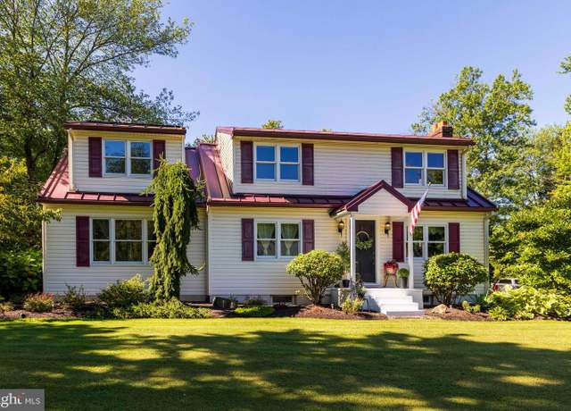 Property at 1012 Callowhill Rd, Perkasie, PA 18944, 4 beds, 2 baths