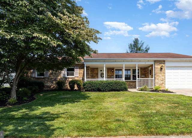 Property at 605 Cocklin St, Mechanicsburg, PA 17055, 3 beds, 3 baths