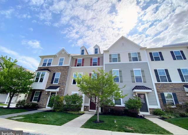 Property at 203 Quarry Point Rd, Malvern, PA 19355, 3 beds, 2.5 baths