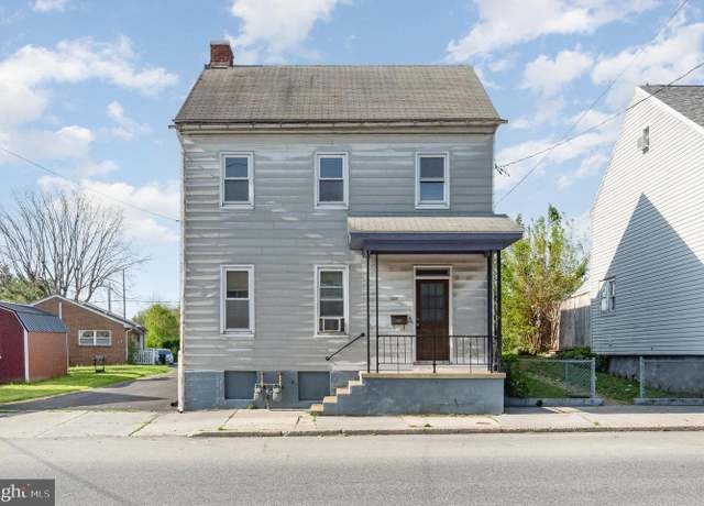 Property at 227 E Main St, Middletown, PA 17057, 4 beds