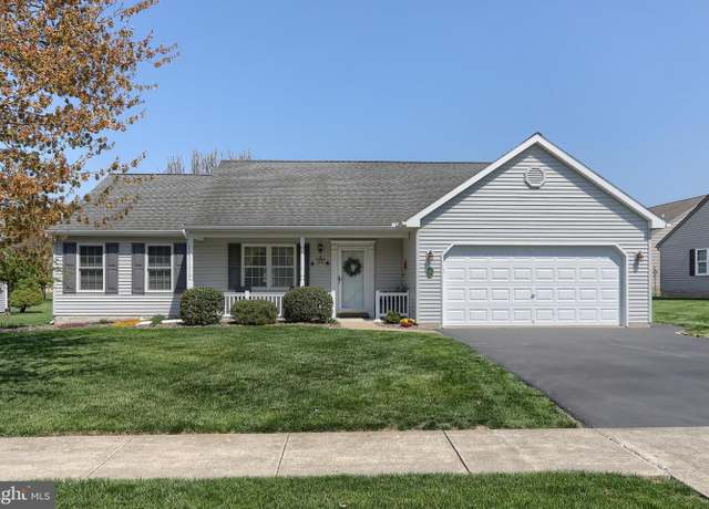 Property at 132 Arbor Dr, Myerstown, PA 17067, 3 beds, 2 baths