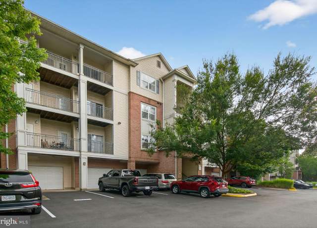Property at 12148 Garden Grove Cir #403, Fairfax, VA 22030, 2 beds, 2 baths