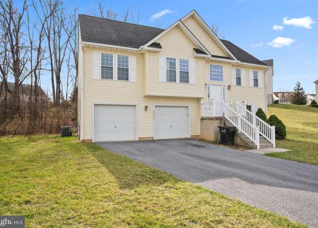 Property at 2320 Tower Ave, Winchester, VA 22601, 4 beds, 2 baths