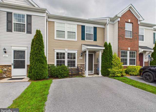 Property at 73 Teakwood Dr, Martinsburg, WV 25404, 3 beds, 2.5 baths
