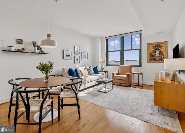 Property at 910 M St NW #1001, Washington, DC 20001, 1 bed, 1 bath