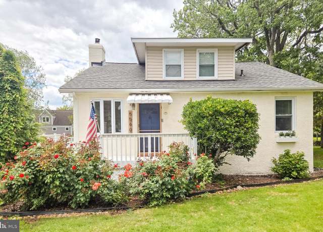 Property at 5560 Gloucester St, Churchton, MD 20733, 3 beds, 2 baths