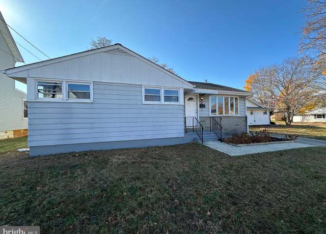 Property at 14 Turner Ave, Swedesboro, NJ 08085, 3 beds, 1 bath