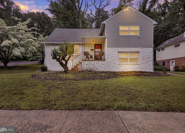 Property at 1945 Lorraine Rd, Reading, PA 19604, 4 beds, 2.5 baths