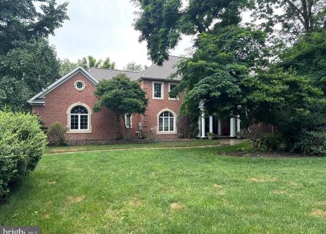 Property at 10 Sand Pine Ct, Mechanicsburg, PA 17050, 5 beds, 7 baths