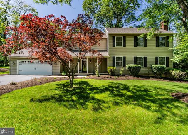 Property at 38 Skyline Dr, Mechanicsburg, PA 17050, 4 beds, 2.5 baths