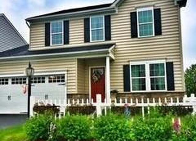 Property at 106 Garrett Ln, Gilbertsville, PA 19525, 4 beds, 3.5 baths