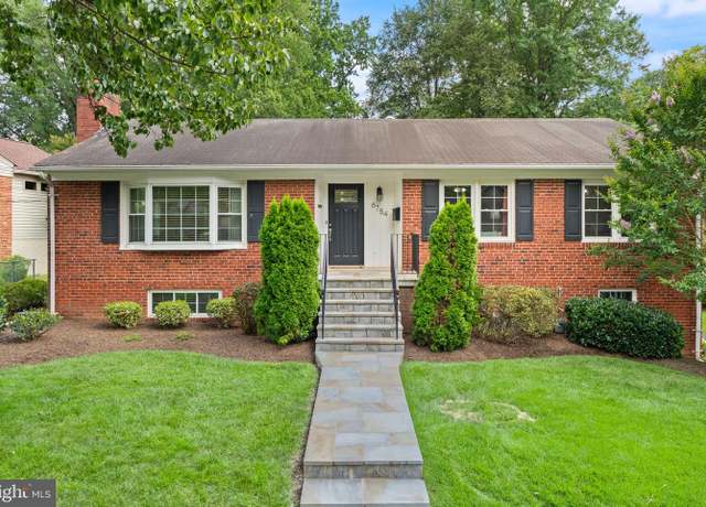 Property at 6754 26th St N, Arlington, VA 22213, 4 beds, 3 baths