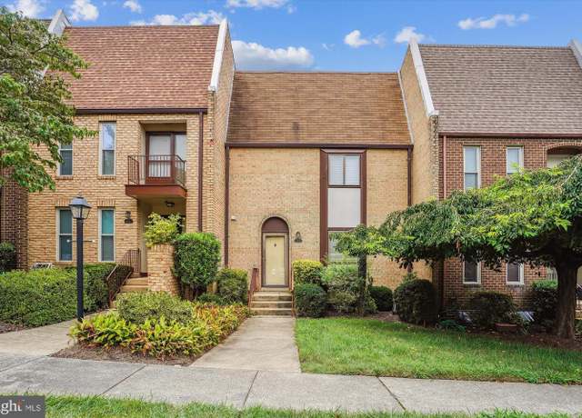 Property at 1710 Tyvale Ct, Vienna, VA 22182, 4 beds, 3.5 baths