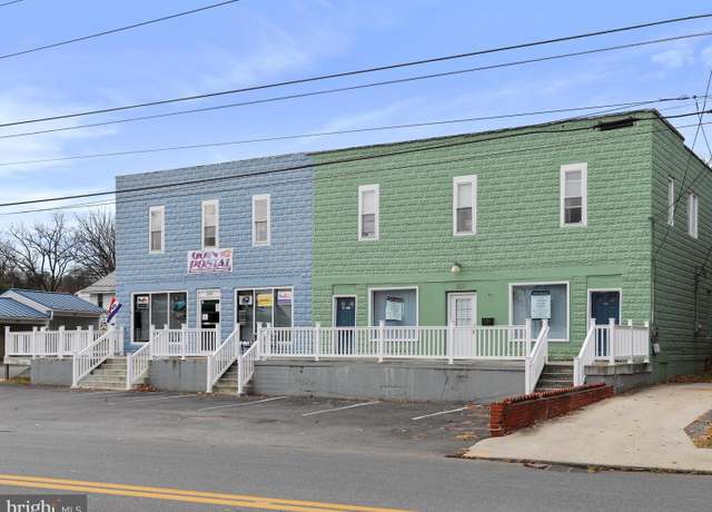 Property at 839 Winchester Ave, Martinsburg, WV 25401, 5 beds