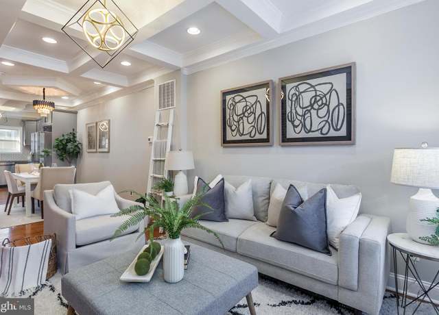 Property at 2611 Llewelyn Ave, Baltimore, MD 21213, 3 beds, 3 baths