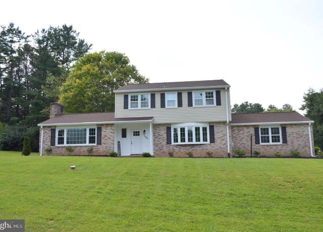 Property at 1900 Shetland Rd, Finksburg, MD 21048, 4 beds, 2.5 baths