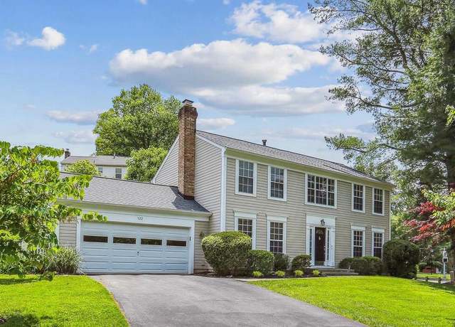 Property at 922 Pheasant Run Dr, Gaithersburg, MD 20878, 4 beds, 2.5 baths